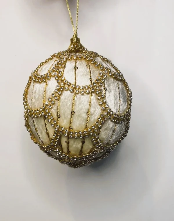 4" IVORY/ GOLD JEWELED SCALLOPED VELVET ORNAMENT