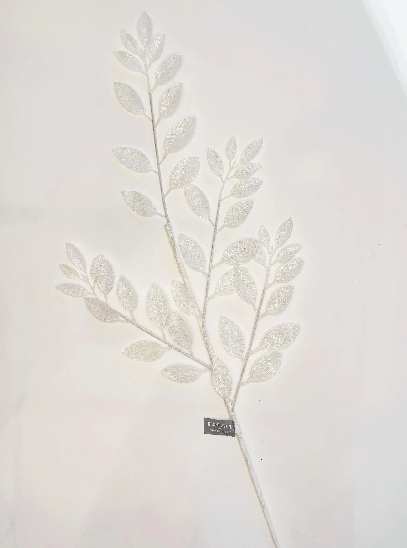 30" WHITE GLITTER LEAF SPRAY